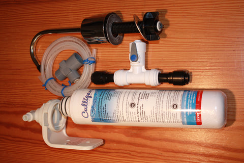 Underbench water filter